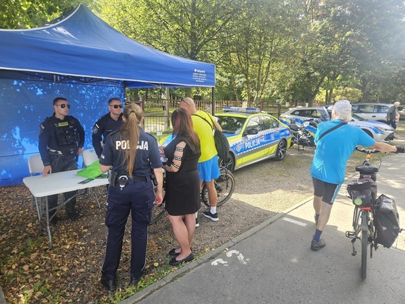 Policja promowała bezpieczeństwo na krakowskich piknikach